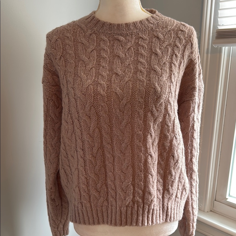 Cozy Cable Knit Sweater - Pink